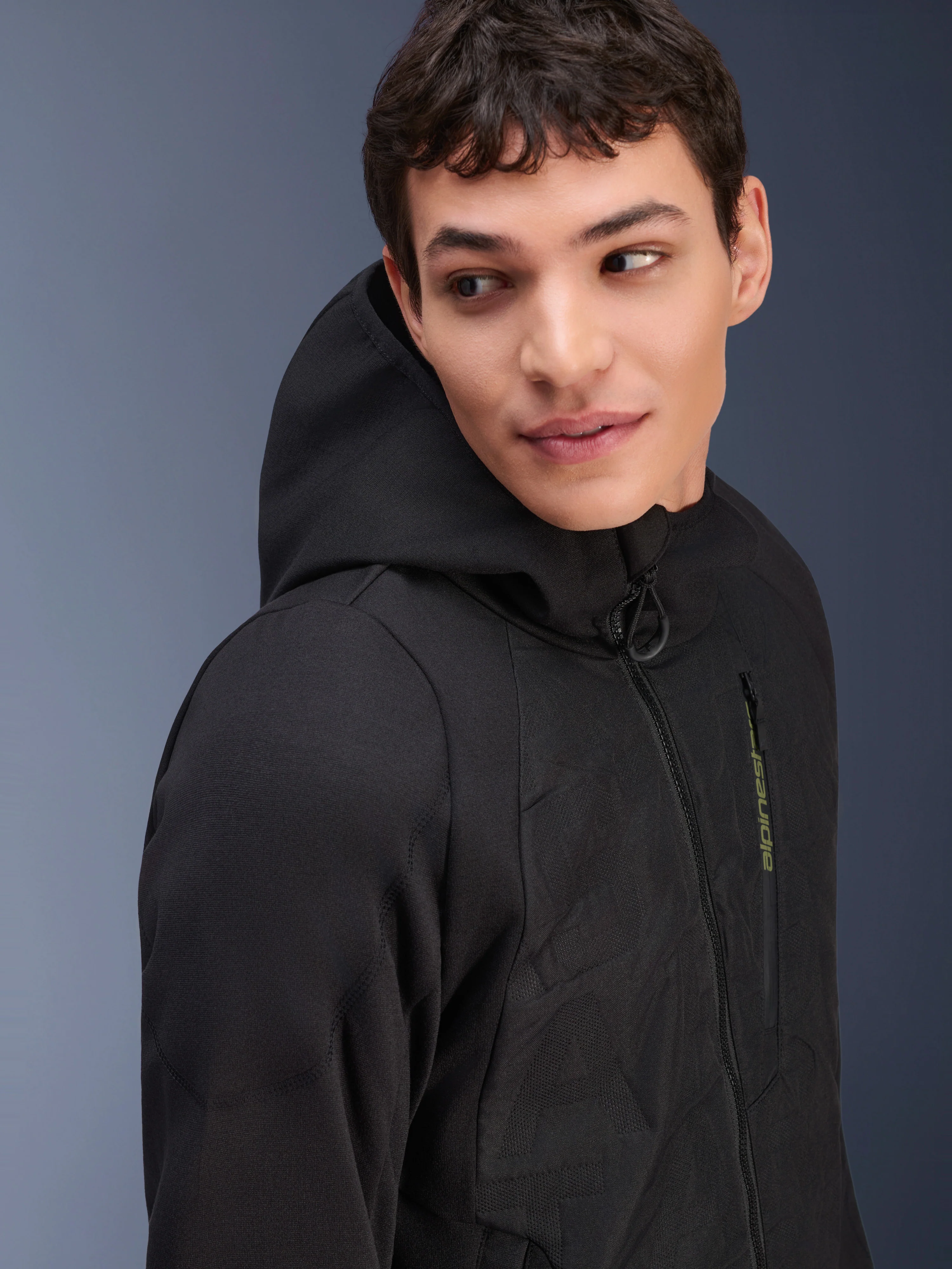 MO.ST.EQ Hybrid Kapuzenjacke - Image 7